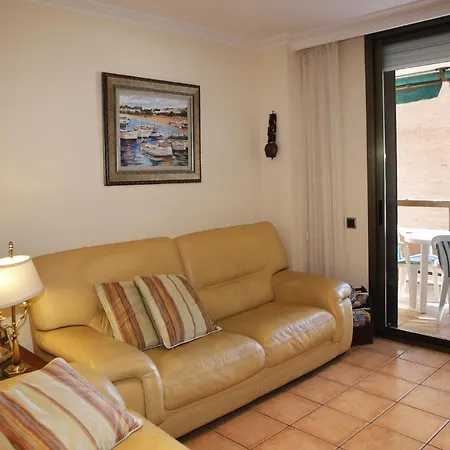At081 Pins I Apartamento *